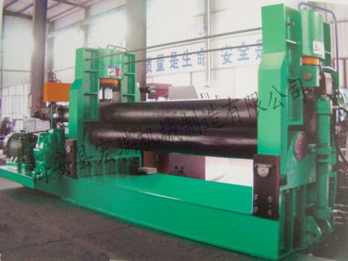 液壓式三輥對(duì)稱(chēng)式卷板機(jī)